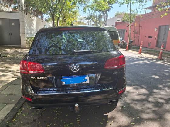 VOLKSWAGEN TOUAREG 4.2 FSI V8 32V GASOLINA 4P TIPTRONIC VOLKSWAGEN TOUAREG 4.2 FSI V8 32V GASOLINA 4P TIPTRONIC